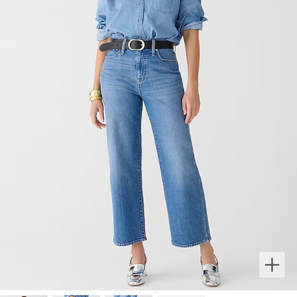 Petite curvy slim wide-leg jean in Lakeshore wash